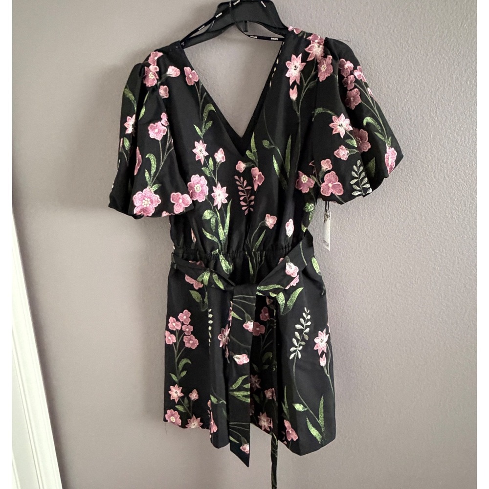 Kensie Black Floral Embroidered V-Neck Mini Dress Puff Sleeve Pockets 10 NWT